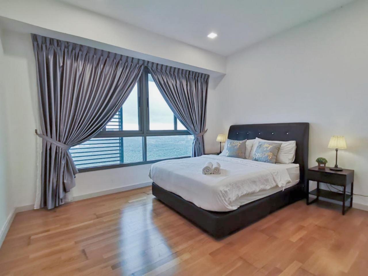 Iskandar Residences 3 Bedroom 努沙再也 外观 照片